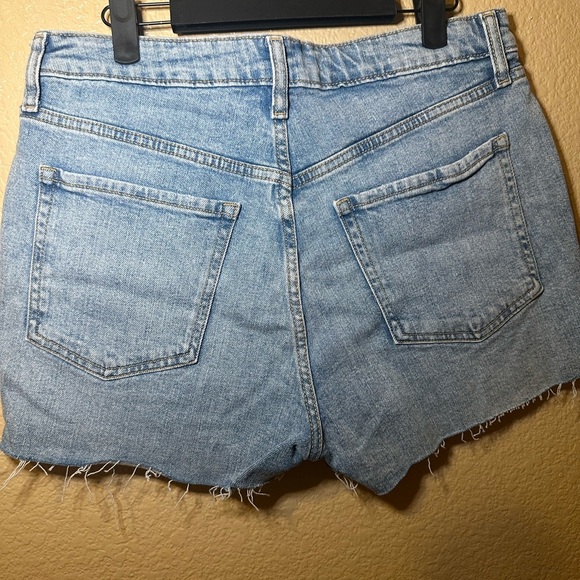 Old Navy Light Blue Jean Shorts - Picture 2 of 3